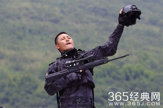 王天野演绎特警真性情