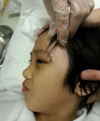 吴镇宇方面否认拿费曼受伤炒作：已交律师处理