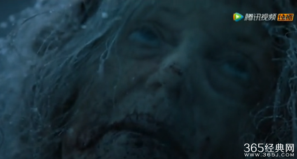 《权力的游戏》最新片段珊莎同盟遭扒皮