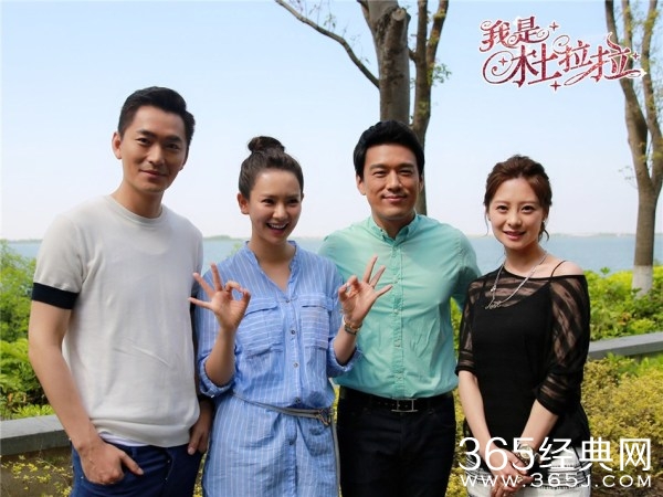 《我是杜拉拉》探班 戚薇放话：我才是杜拉拉