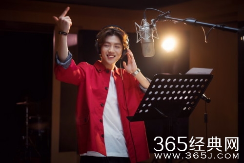 鹿晗陶喆《请到长城来滑雪》MP3/MV在线试听下载