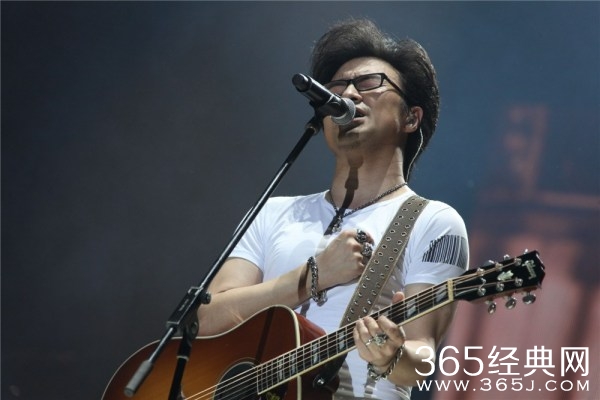 汪峰：章子怡是我舞台指导 她说得不对也是对的