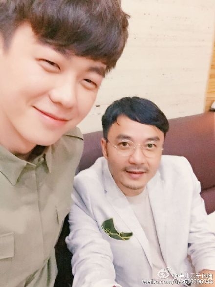 孛儿只斤·包迪录制《天天向上》现场照曝光