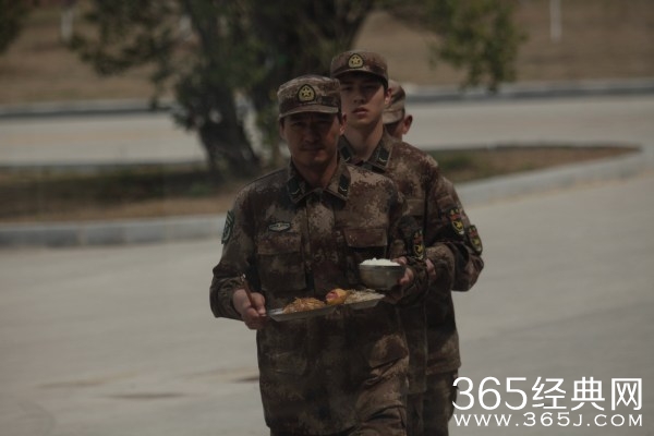 王宝强受伤谜团今晚揭晓 杜海涛当临时教官