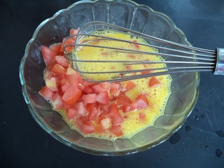 火腿番茄蛋三明治