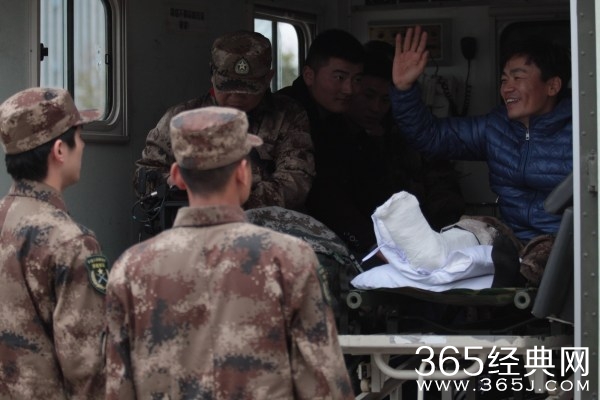 王宝强受伤谜团今晚揭晓 杜海涛当临时教官