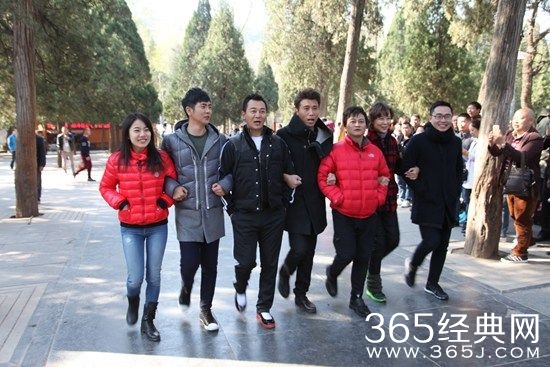 《文学英雄》合照