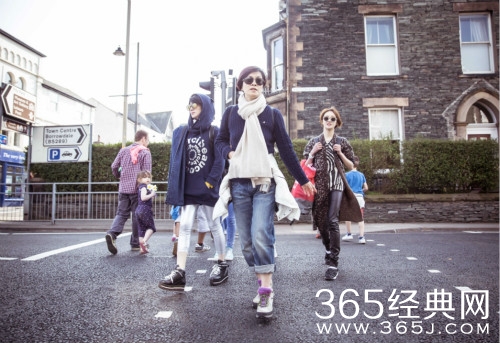 《花儿与少年》毛阿敏学井柏然说东北话获赞