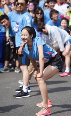 SM公司否认宋茜解约 全力支持其中国活动