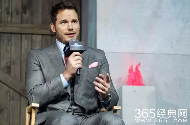 侏罗纪世界剧情预告片及影片