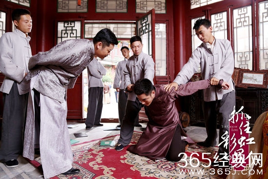 李东学郑爽《抓住彩虹的男人》陷虐恋危机 眼神秒杀将反转