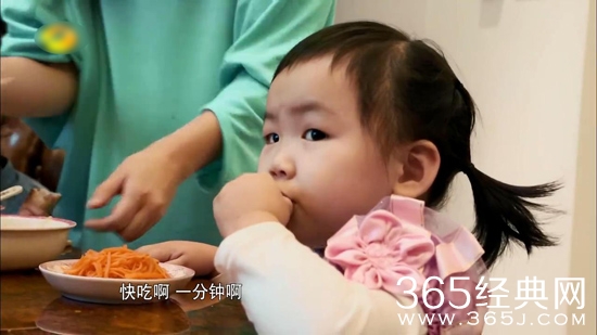 王宝强《真正男子汉》受伤心系战友 女儿被洗脑哼唱战歌