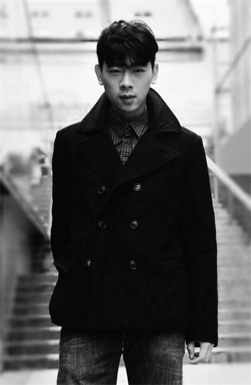 章宇昂《最后的国门》练才艺 获导演肯定开绿灯