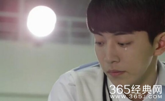 《whoareyou学校2015》第11集：南柱赫金所炫互折磨 恩星复活欲出场