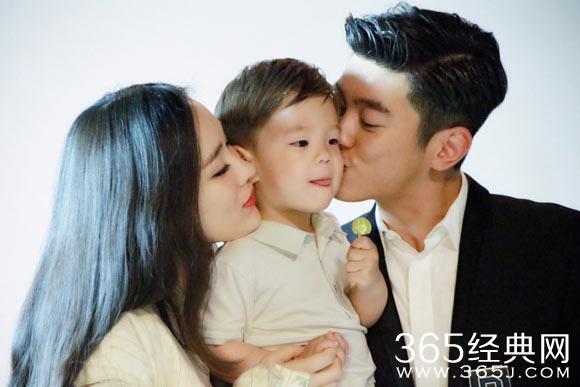 《爸爸回来了》杜江被赞好老公 网友：霍思燕拯救了银河系