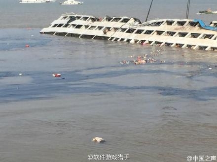 长江沉船为什么扶正工作这么难