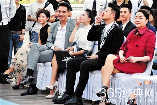 潘玮柏首演大陆剧 角色像大白暖暖的很贴心