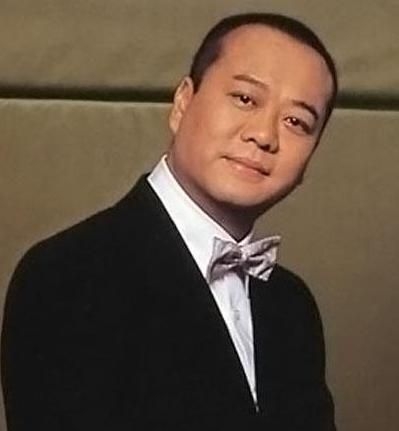 欧阳震华被解约