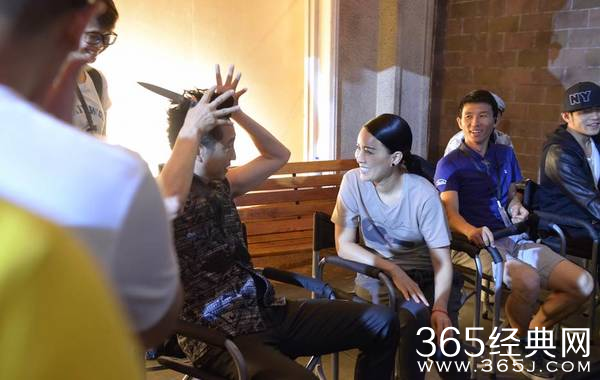 《中国好声音4》拍宣传片 周董亲自导演