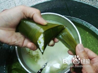 图解粽子的包法