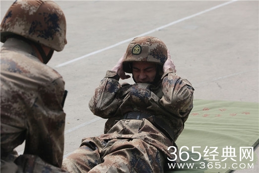 《真正男子汉》首迎淘汰制