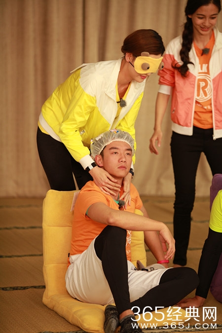 跑男上演恶女特辑 郑恺全程尽显绅士风度