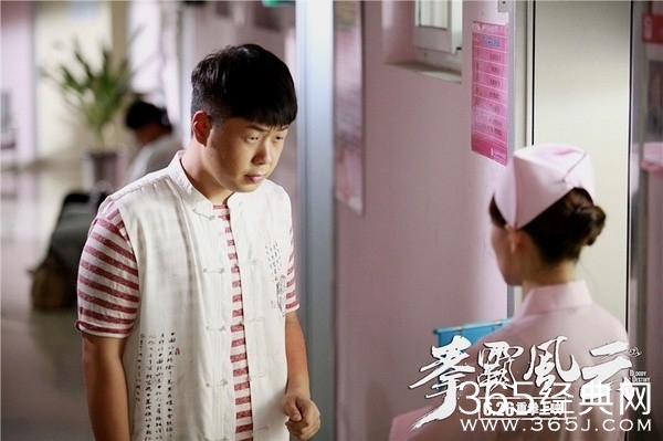 《拳霸风云》影评