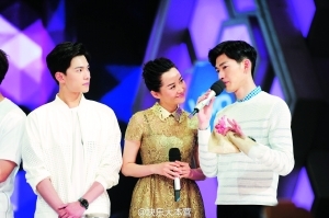 《花儿与少年》许晴与郑爽争执招网友谩骂 张翰为许晴发声