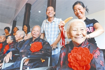 杭州十兄妹年龄相加863岁 60秒增寿20岁长寿大招你造吗（长寿的秘密）