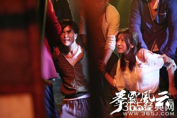 《拳霸风云》影评