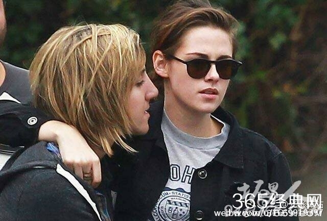暮光之城克里斯汀·斯图尔特(Kristen Stewart)出柜 坦承交女朋友
