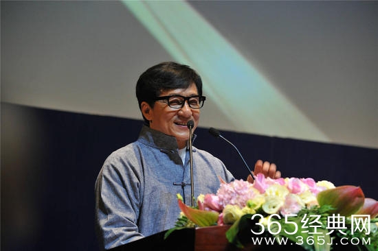 成龙自曝曾花3000万拍《辛亥革命》