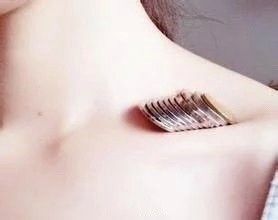 锁骨放硬币 秀身材