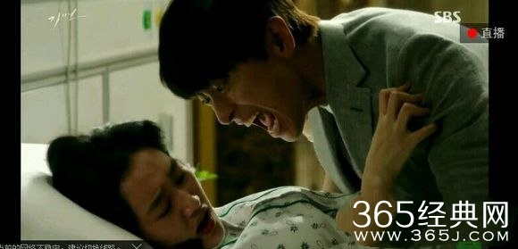 《假面电视剧》闵锡勋喜欢卞智淑吗？