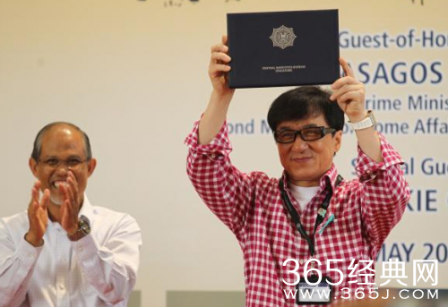 成龙任禁毒大使遭质疑,回应:因儿子涉毒更有责任感