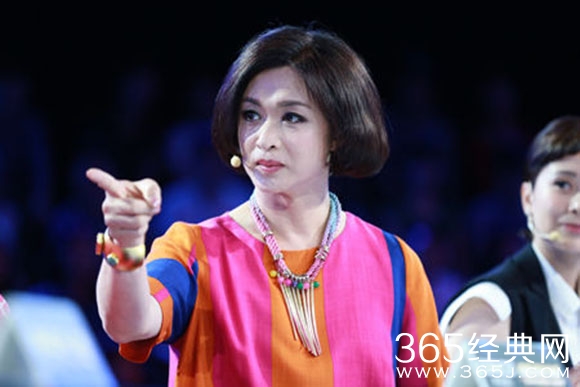 金星自述变性过程，变性险些落下残疾