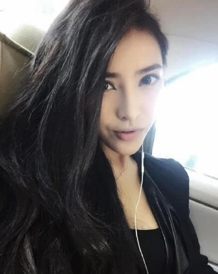 王思聪的11任前女友全都长得一样一样的