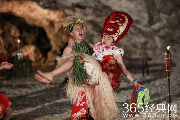 Angelababy唐嫣任导游 《跑男》塞班特辑李晨演杂技