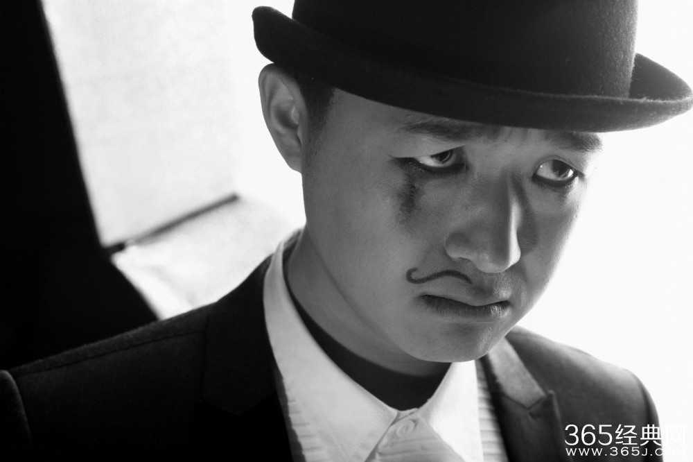 奔跑吧兄弟20150626期包贝尔礼包被抢时背景音乐是什么