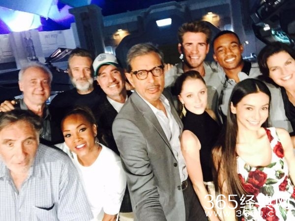 《独立日2》什么时候播出