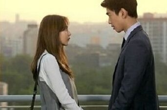 《上流社会》张景俊死了吗？