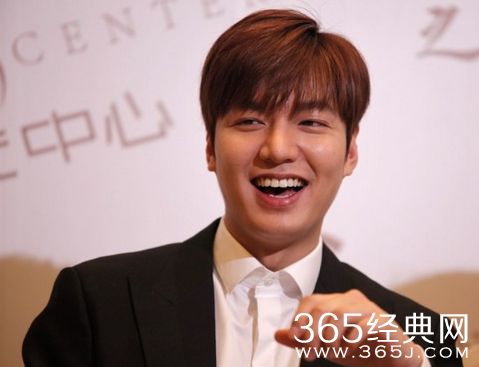 李敏镐未觉自己是暖男 想变成有价值的书