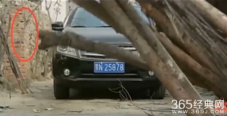 电视剧盗墓笔记穿帮镜头