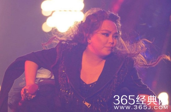 张惠妹演唱会身材爆肥