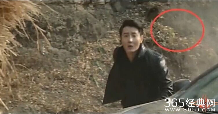 电视剧盗墓笔记穿帮镜头