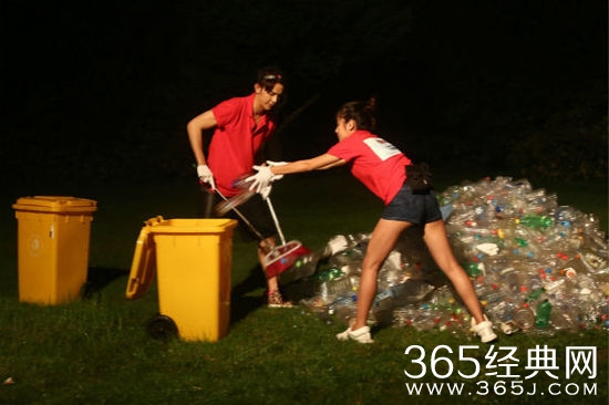 明星暴露浪费通病 汪东城伊一植物园约会