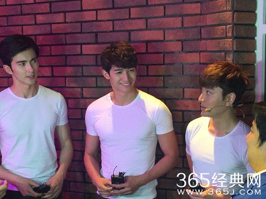 李子峰踢馆《我们都爱笑》