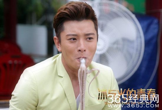 《冰与火》上演苦肉计贾乃亮冒险吞活章鱼