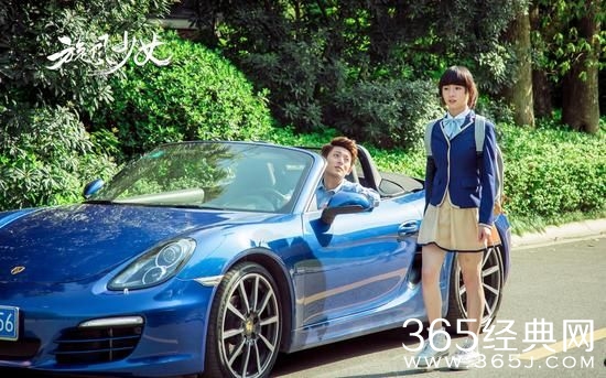 《旋风少女》方廷皓妈妈为什么变植物？