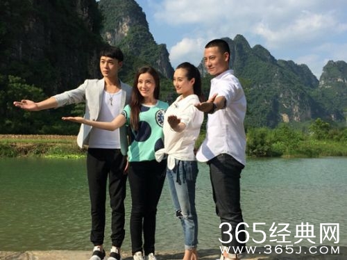 《花千骨》主创重聚长留阮伟旌为爱而战